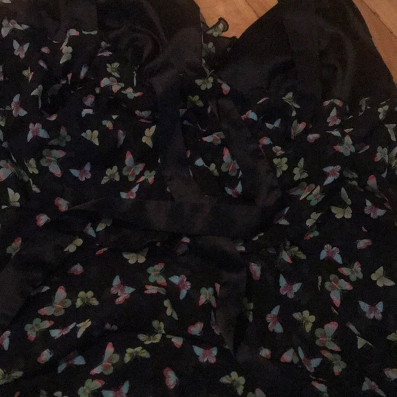 Ruffled tank top - Picture 3 of 7